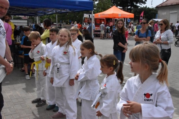 153-dsc-0751EF43C061-4B00-3BBE-95F6-60FA172F17CF.jpg